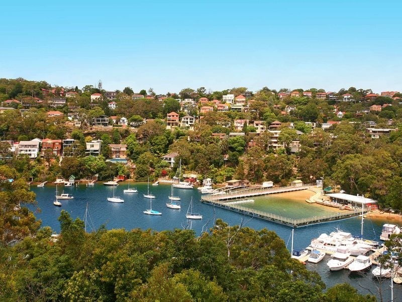 2 Rockley Street, Castlecrag NSW 2068