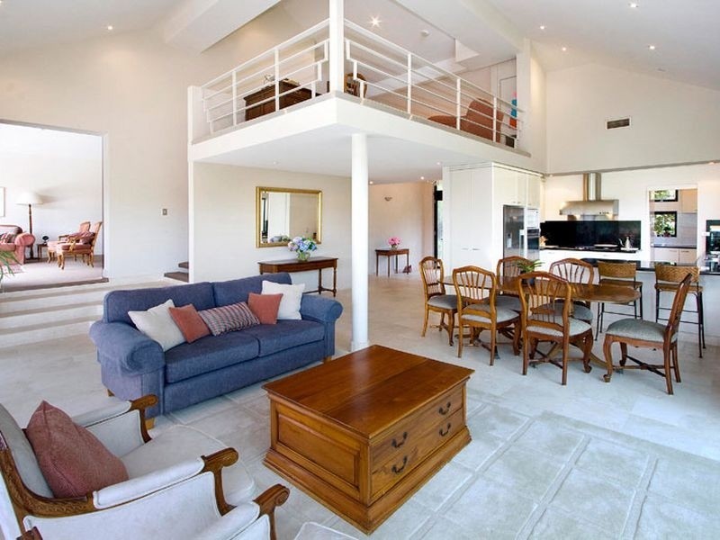 2 Rockley Street, Castlecrag NSW 2068