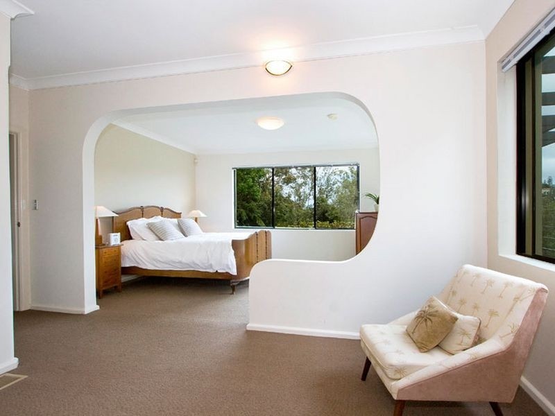 2 Rockley Street, Castlecrag NSW 2068