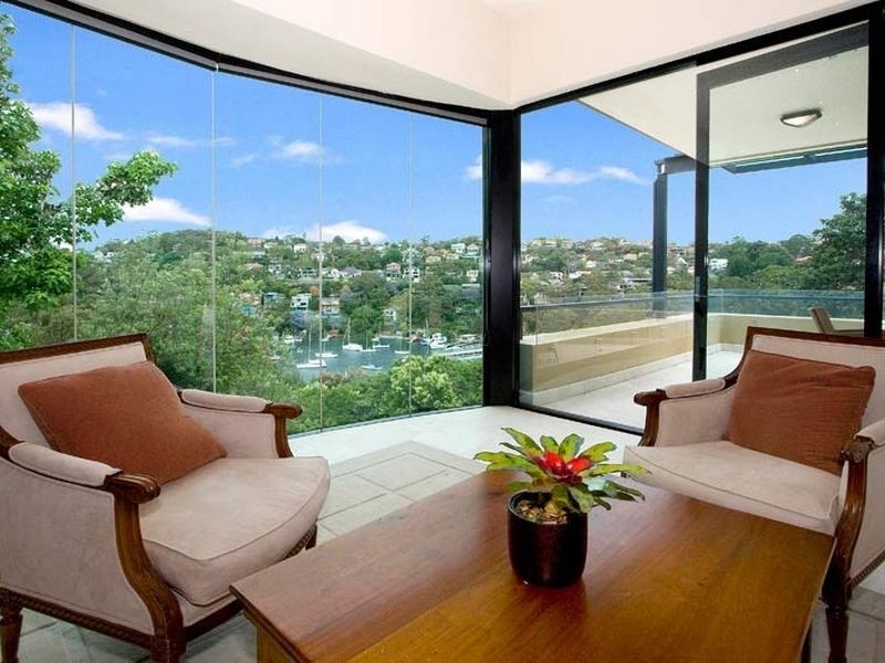 2 Rockley Street, Castlecrag NSW 2068