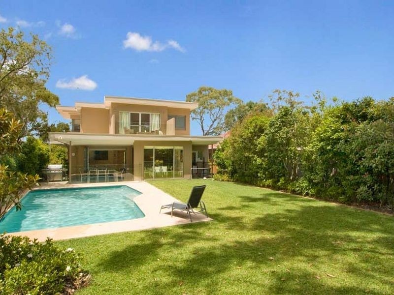 17 The Parapet, Castlecrag NSW 2068