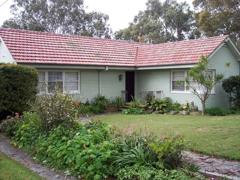 113 Edinburgh Rd, Castlecrag NSW 2068