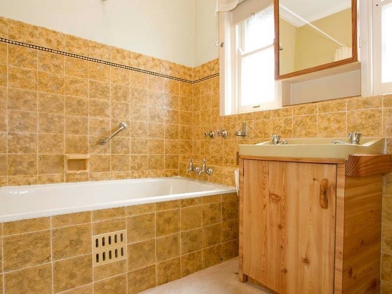 19 The Parapet, Castlecrag NSW 2068