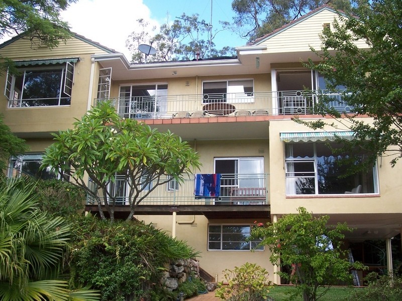 291 Eastern Valley Way, Middle Cove NSW 2068