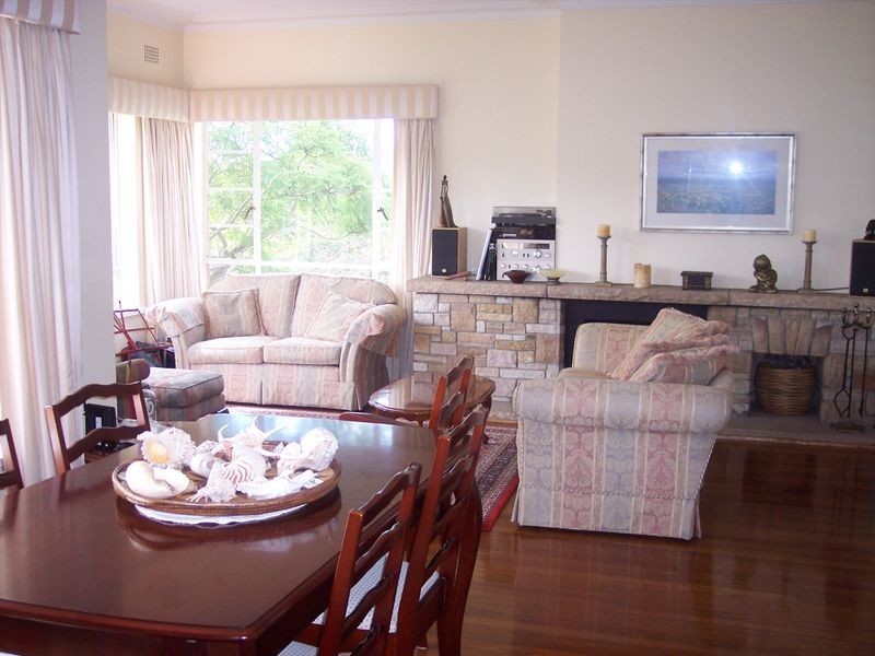 291 Eastern Valley Way, Middle Cove NSW 2068