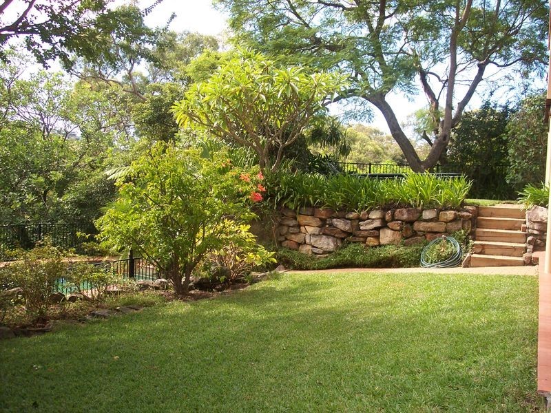 291 Eastern Valley Way, Middle Cove NSW 2068