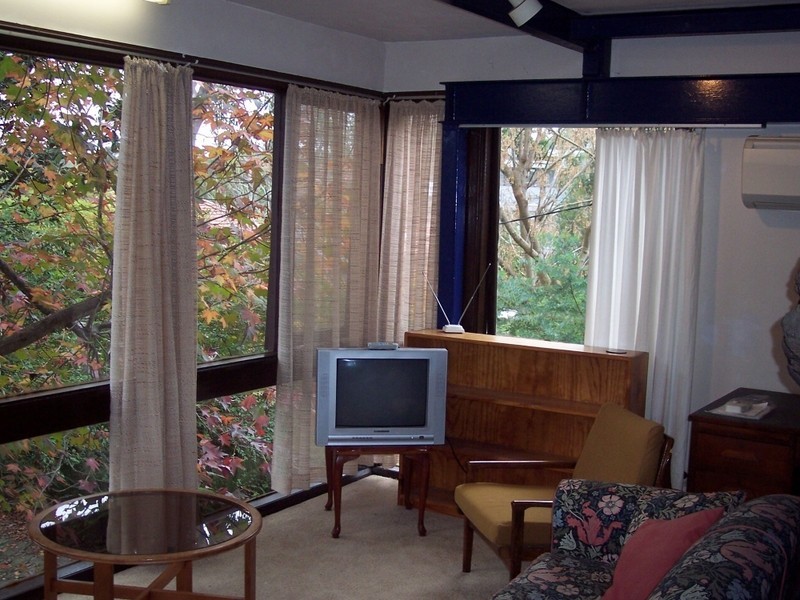 33 The Rampart, Castlecrag NSW 2068