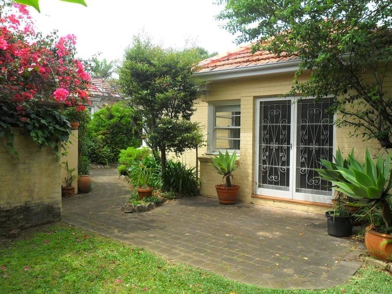 130 Edinburgh Road, Castlecrag NSW 2068