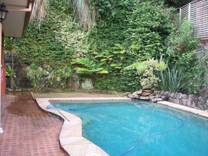 17 Cheyne Walk, Castlecrag NSW 2068