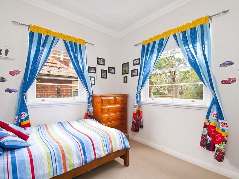 3 Lincoln Avenue, Castlecrag NSW 2068