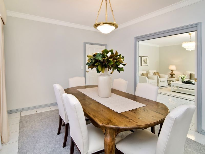 4b Heights Crescent, Middle Cove NSW 2068