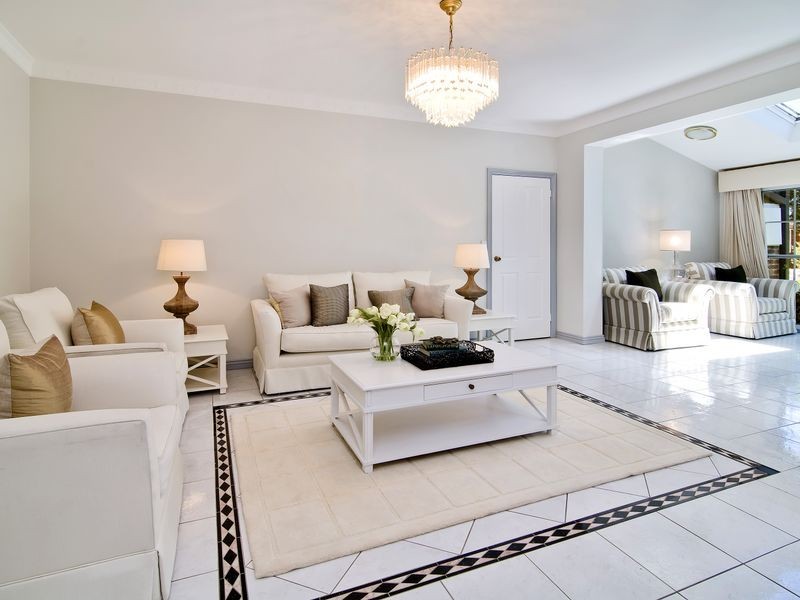 4b Heights Crescent, Middle Cove NSW 2068