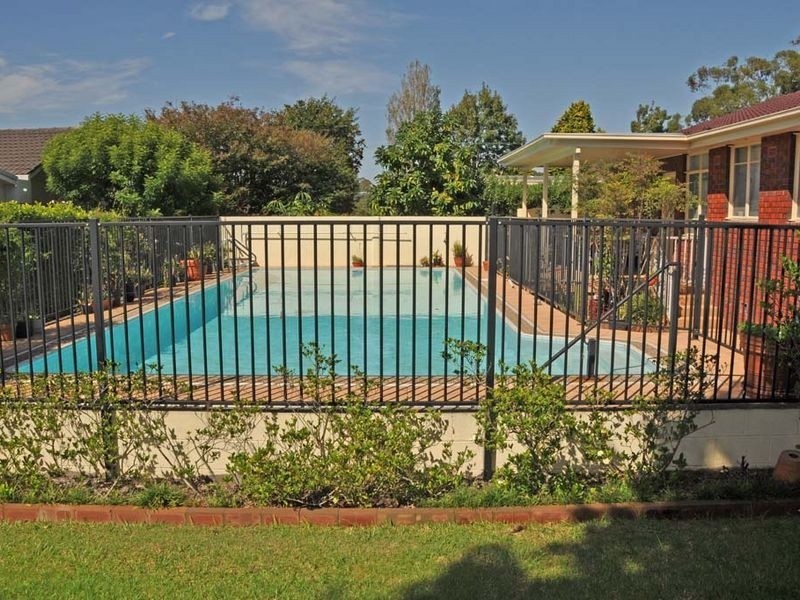 1 Allambie Road, Castle Cove NSW 2069