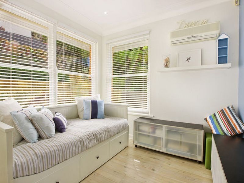 15 The Rampart, Castlecrag NSW 2068