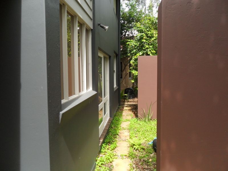 90 The Bulwark, Castlecrag NSW 2068