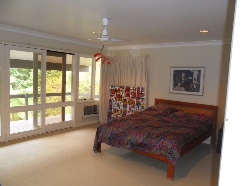 90 The Bulwark, Castlecrag NSW 2068