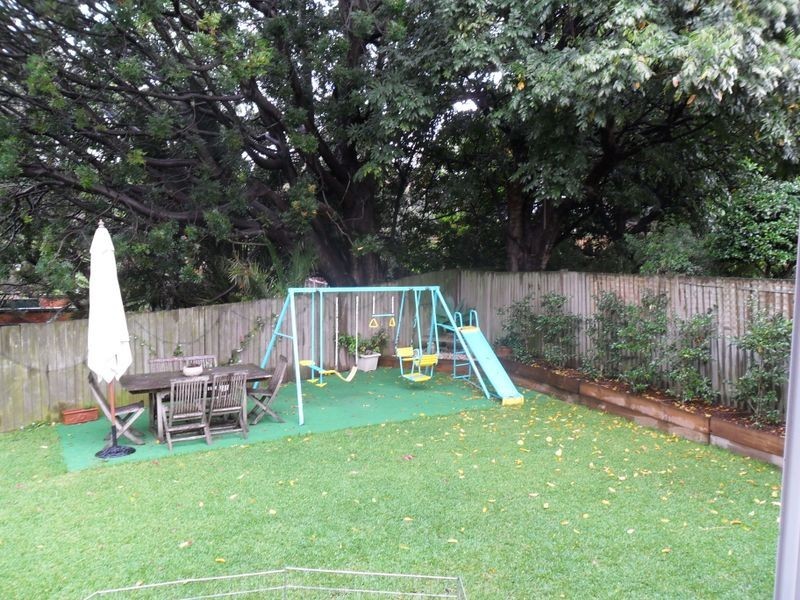 9 Rutland Avenue, Castlecrag NSW 2068