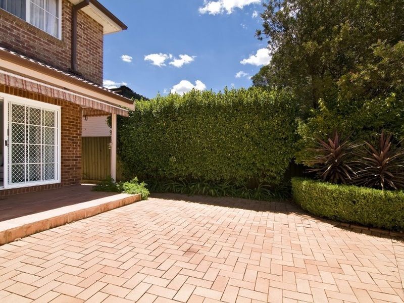 4b Heights Crescent, Middle Cove NSW 2068