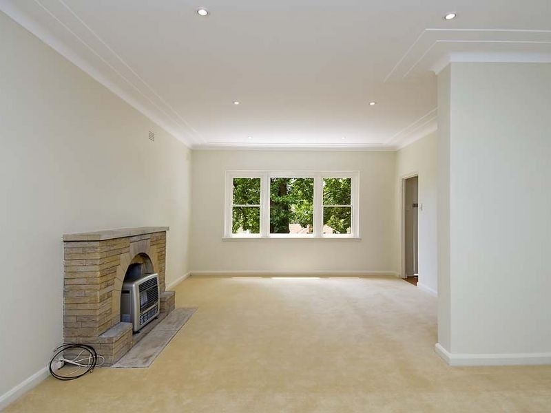 292 Eastern Valley Way, Middle Cove NSW 2068