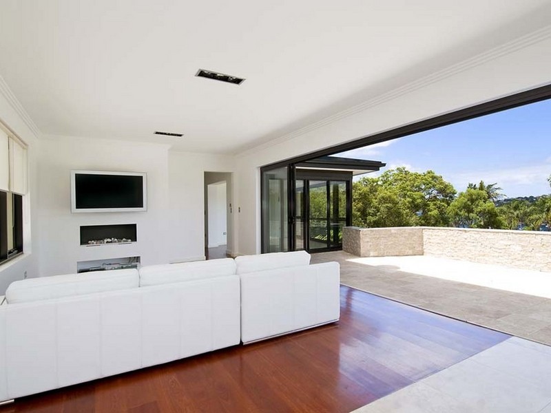 1 The Barricade, Castlecrag NSW 2068
