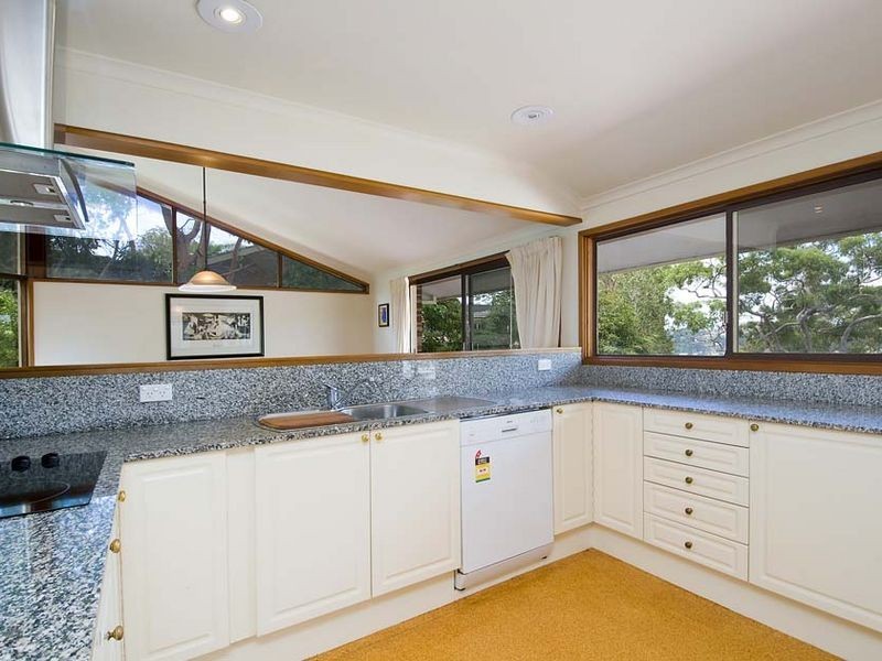 30 Emerstan Drive, Castle Cove NSW 2069