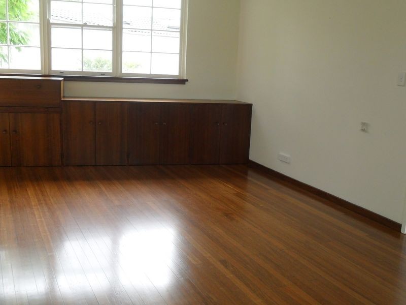 5 Mannerim Place, Castle Cove NSW 2069