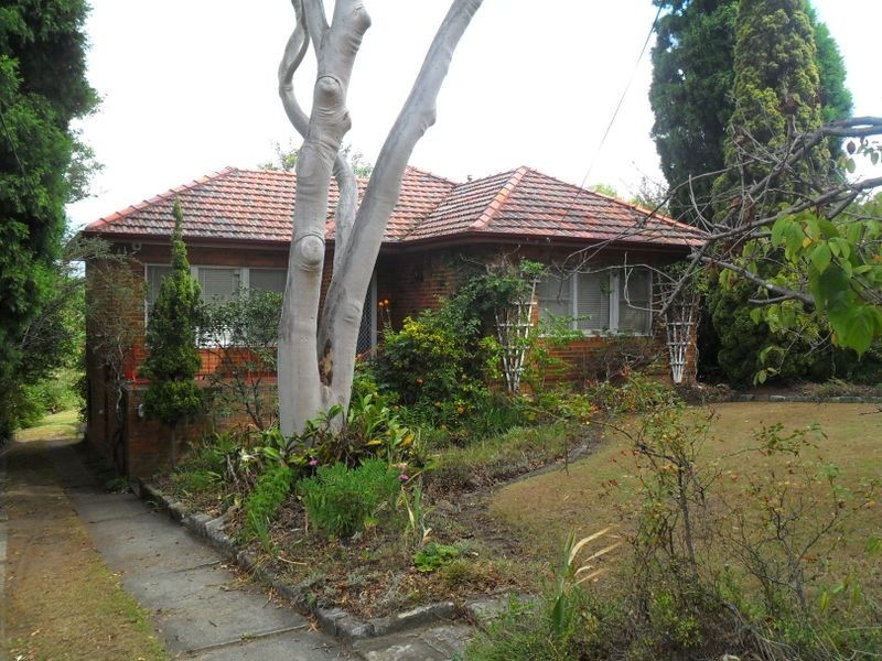 18 Warners Avenue, Castlecrag NSW 2068