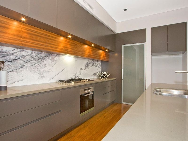 11 Raeburn Avenue, Castlecrag NSW 2068