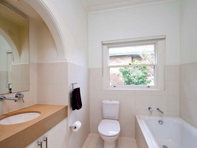 27 The Bulwark, Castlecrag NSW 2068