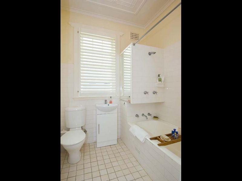 10/23 Waiwera, Lavender Bay NSW 2060