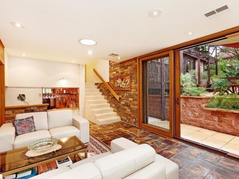 32 Covelee Circuit, Middle Cove NSW 2068