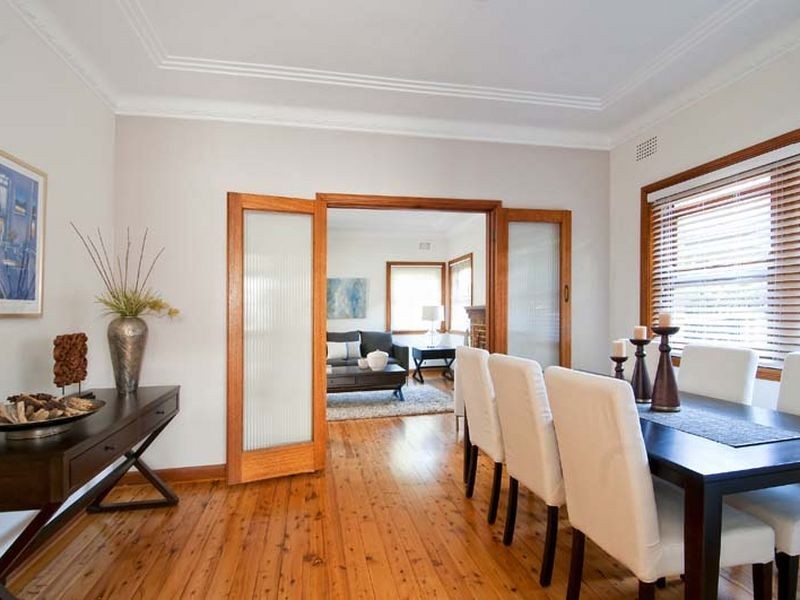 117 Eastern Valley Way, Castlecrag NSW 2068