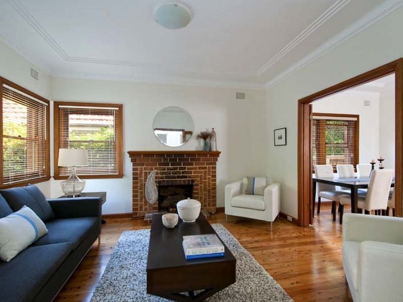 117 Eastern Valley Way, Castlecrag NSW 2068