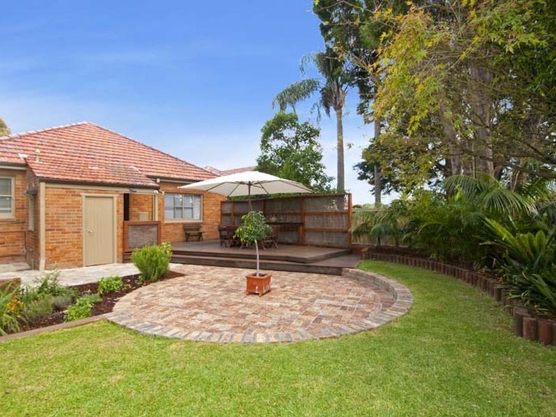 117 Eastern Valley Way, Castlecrag NSW 2068