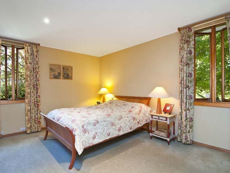 138 Edinburgh Road, Castlecrag NSW 2068