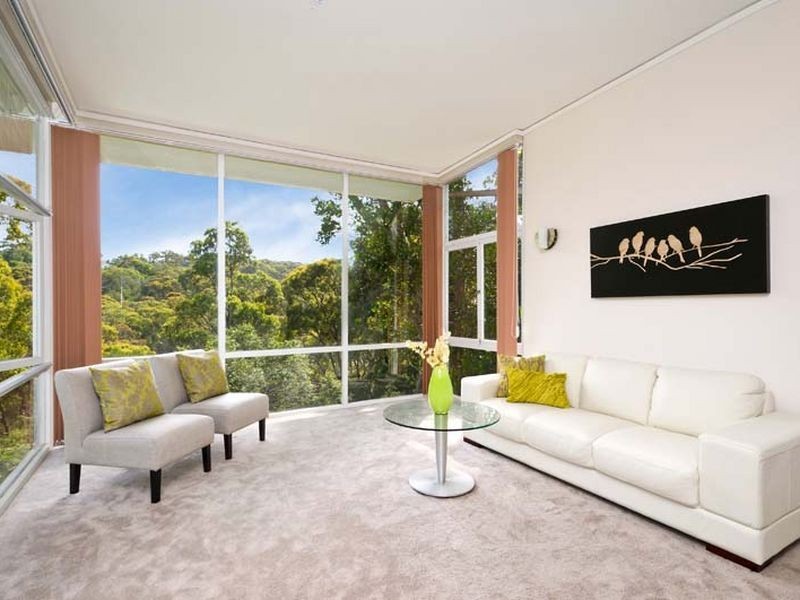 90 Sugarloaf Crescent, Castlecrag NSW 2068