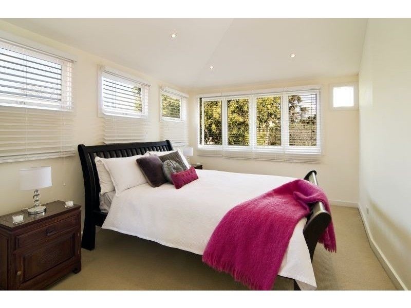 70 Dalleys Road, Naremburn NSW 2065