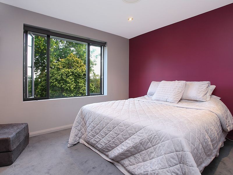 11 The Rampart, Castlecrag NSW 2068