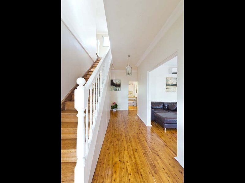 52 Sunnyside Crescent, Castlecrag NSW 2068