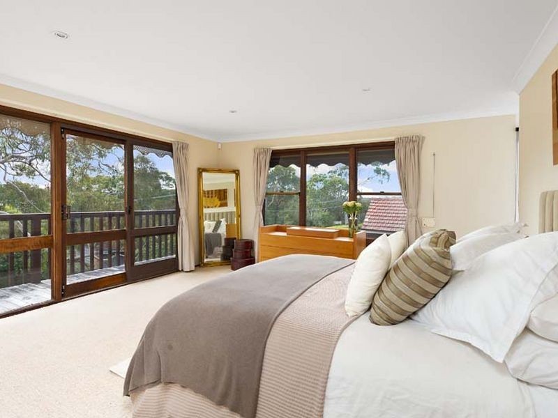 52 Sunnyside Crescent, Castlecrag NSW 2068