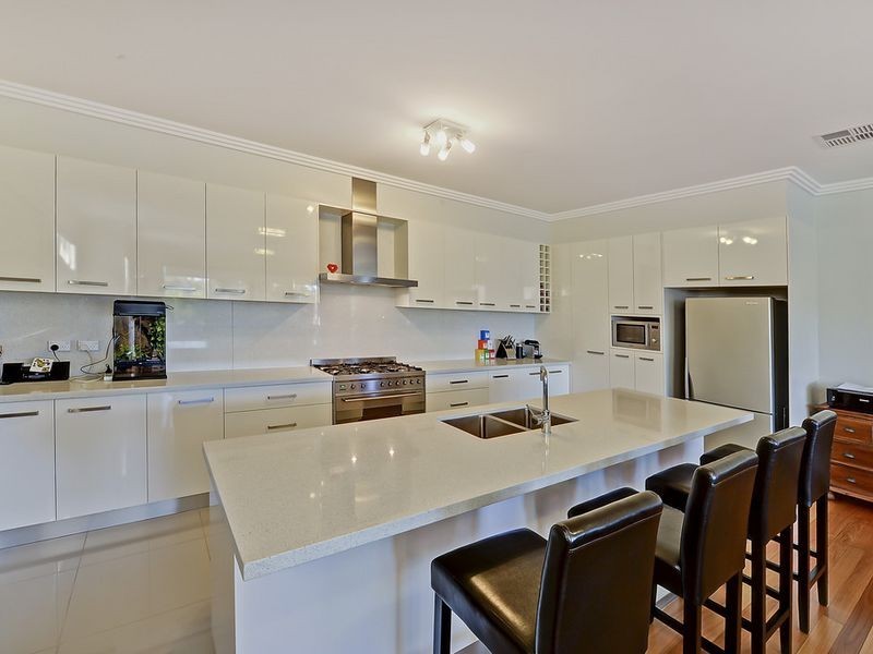 80 Deepwater Road, Castle Cove NSW 2069