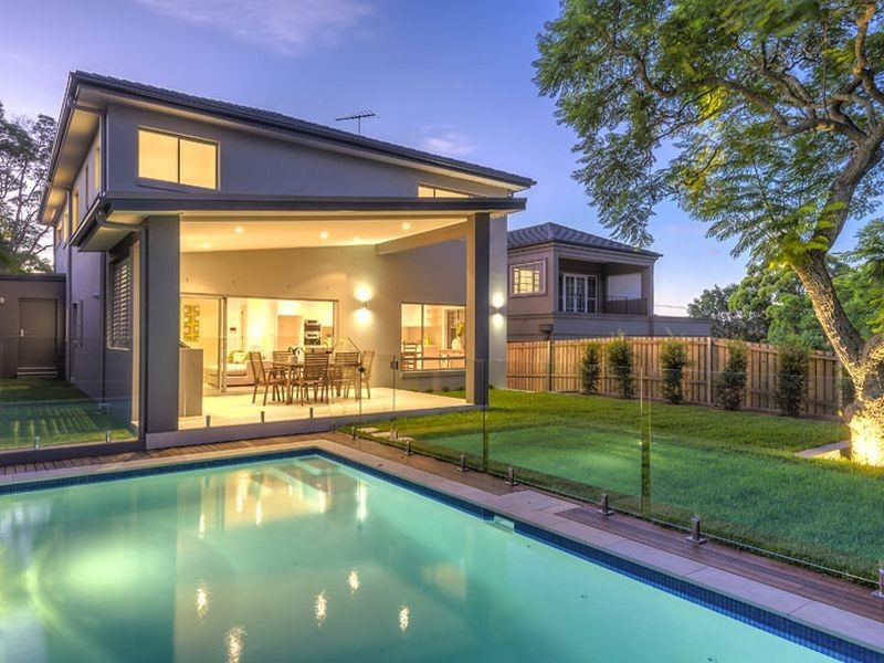 17 Raeburn Avenue, Castlecrag NSW 2068