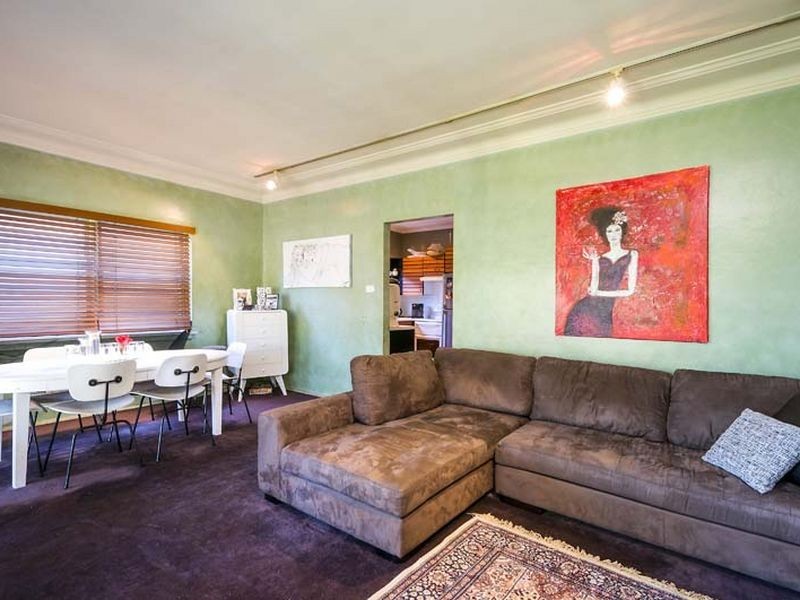 161 Eastern Valley Way, Middle Cove NSW 2068