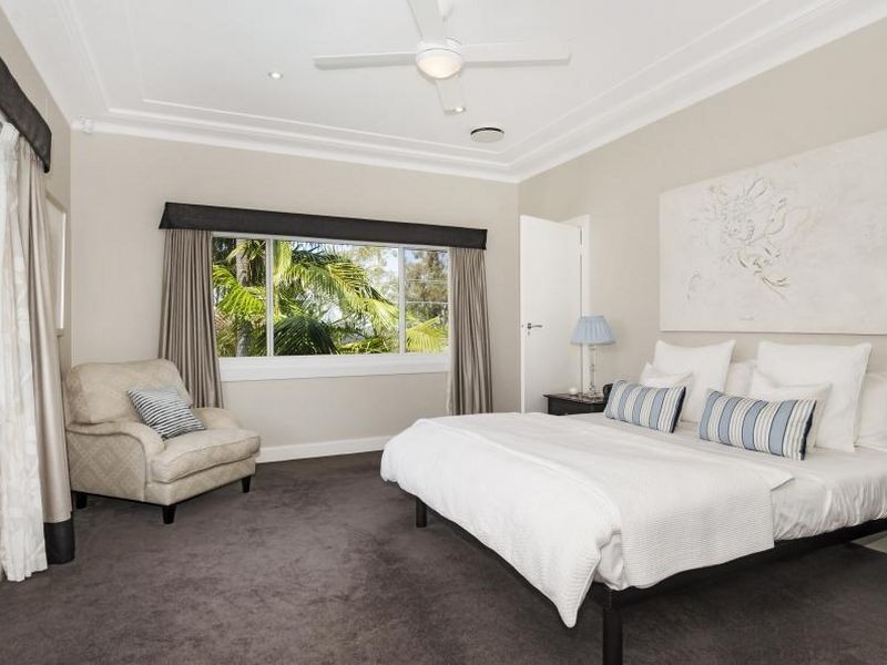165 Edinburgh Road, Castlecrag NSW 2068