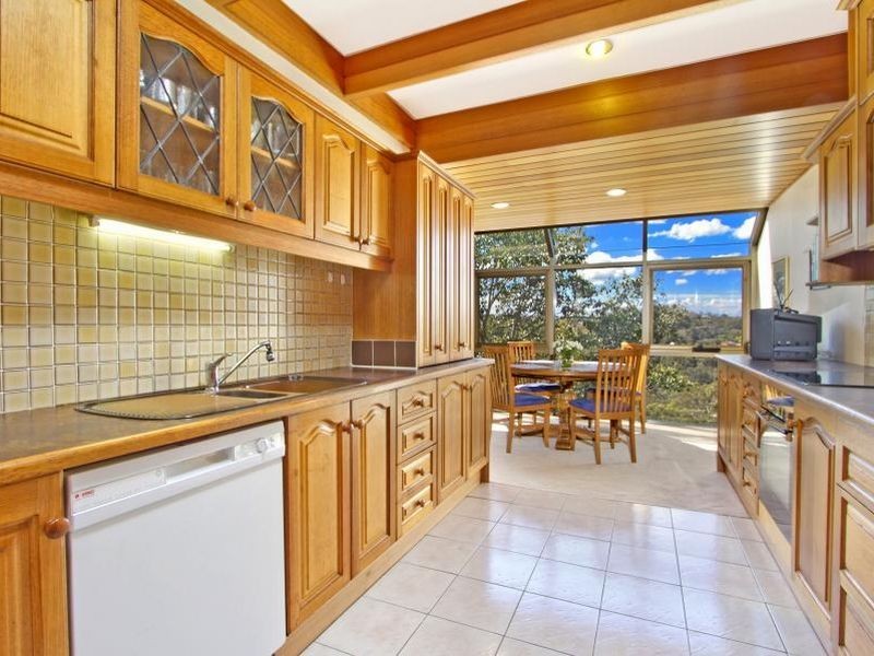 31 Highland Ridge, Middle Cove NSW 2068