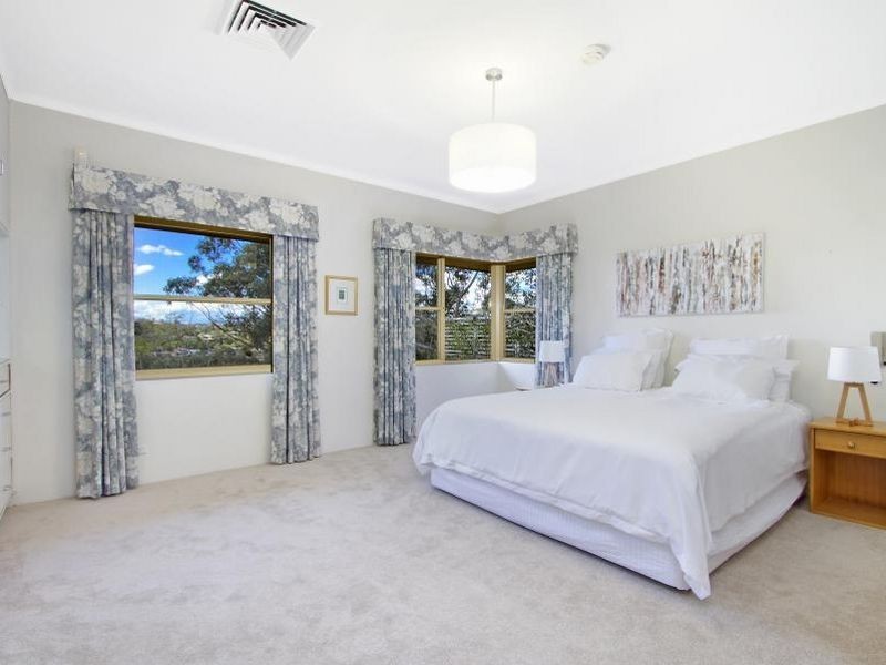 31 Highland Ridge, Middle Cove NSW 2068