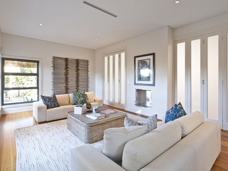 13 Raeburn Avenue, Castlecrag NSW 2068