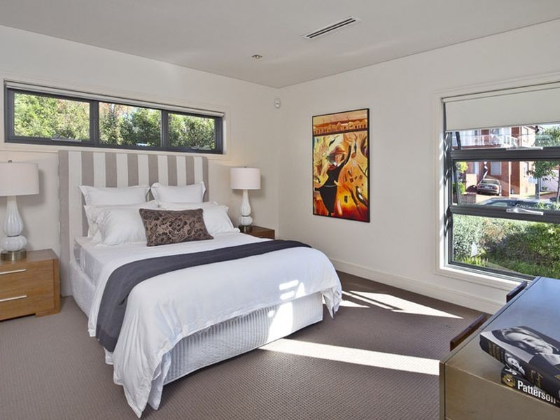 13 Raeburn Avenue, Castlecrag NSW 2068