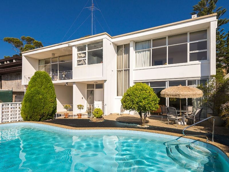 20 The Battlement, Castlecrag NSW 2068