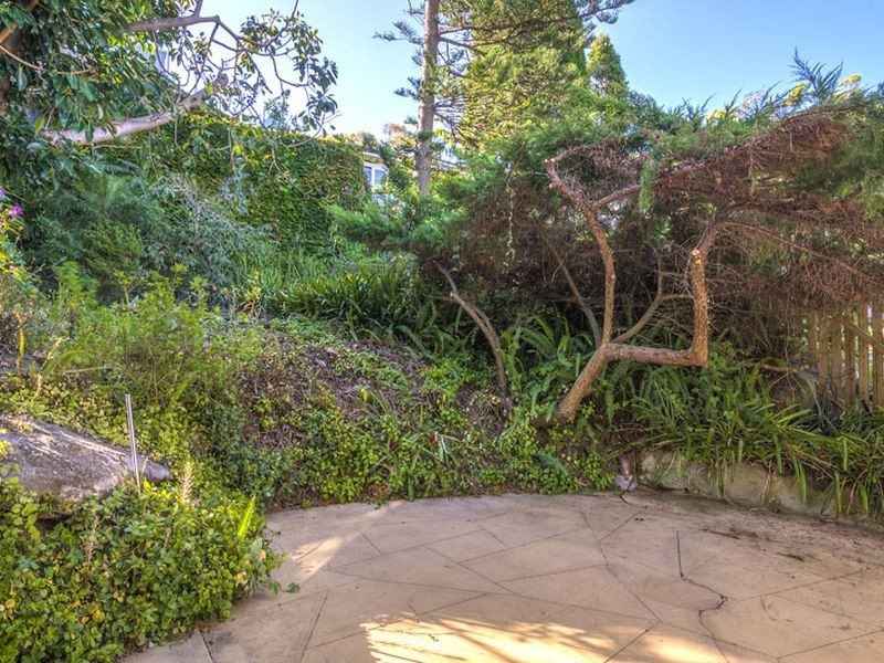 20 The Battlement, Castlecrag NSW 2068